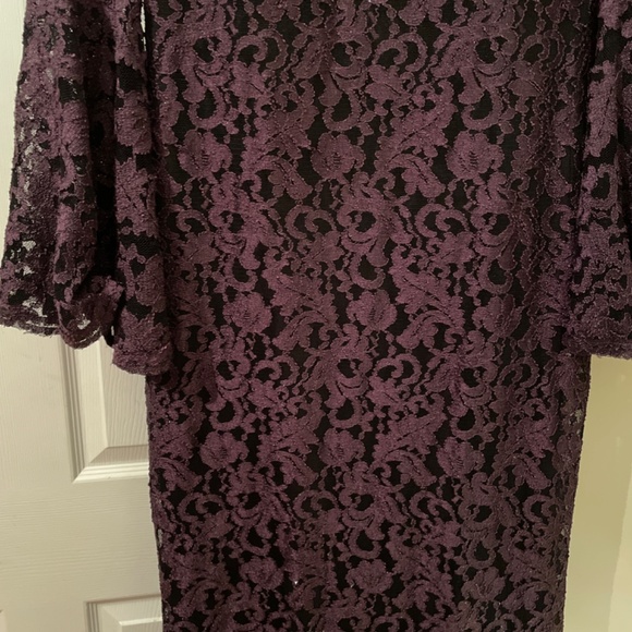 Jovani lace plum dress - Picture 2 of 3